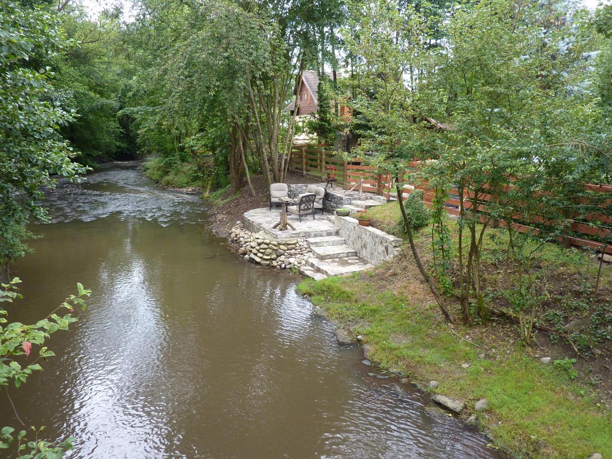 Nagy Lak Villa Sub Cetate Bagian luar foto