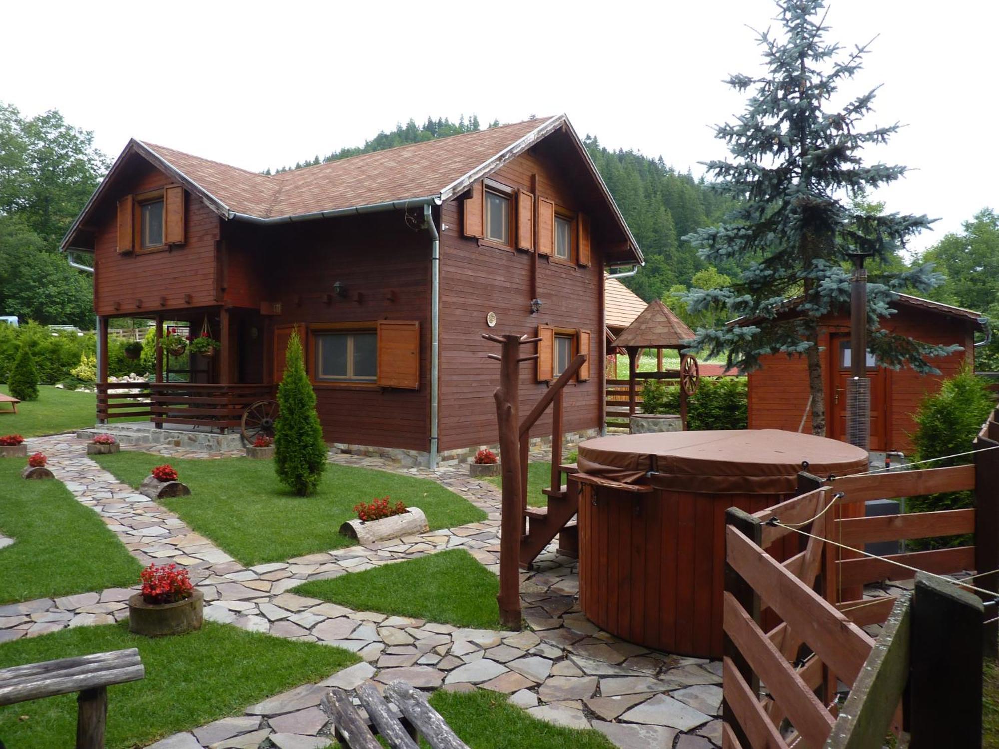 Nagy Lak Villa Sub Cetate Bagian luar foto